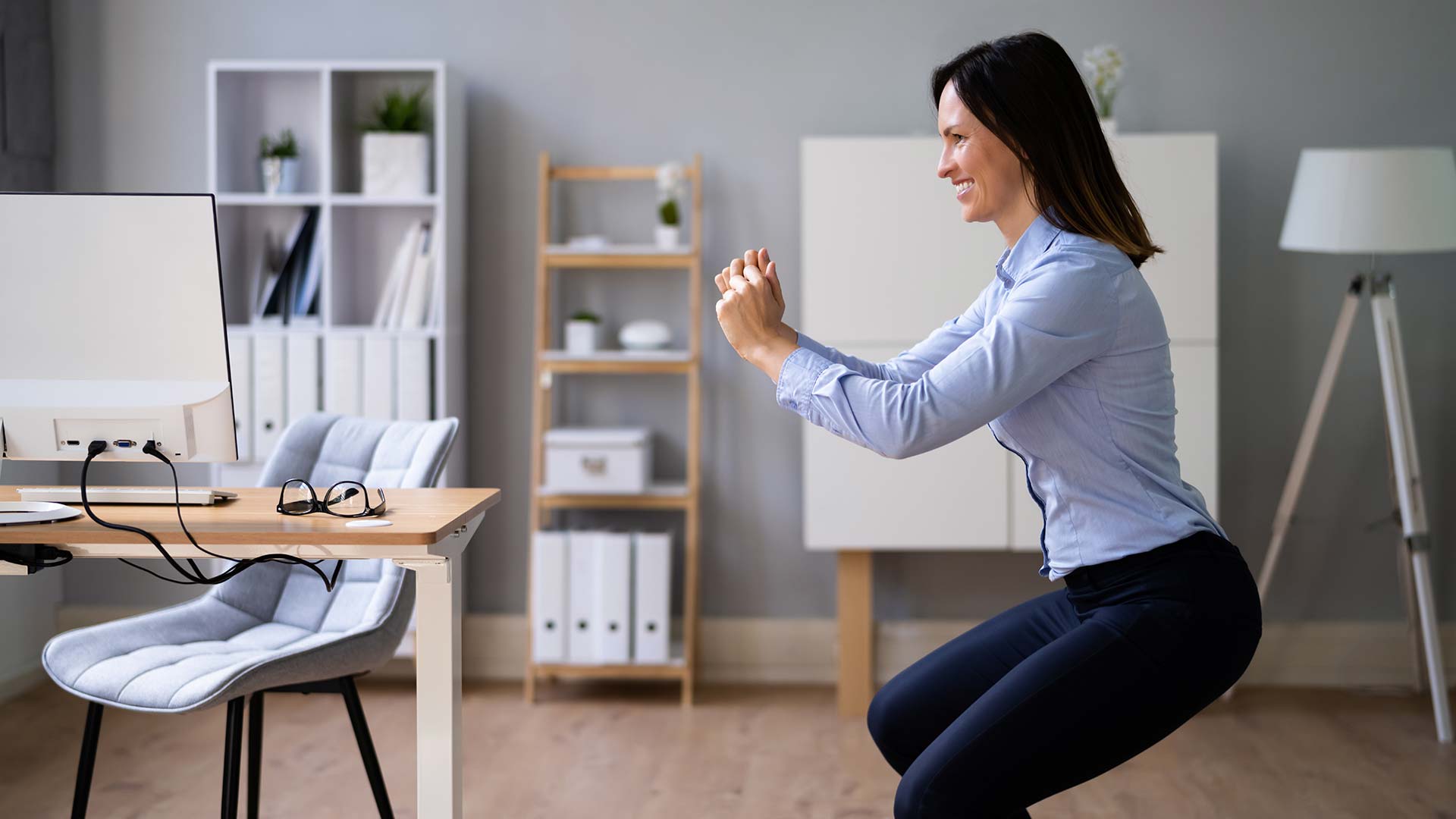 5 Exercises You Can Do at Your Desk – OhioHealth