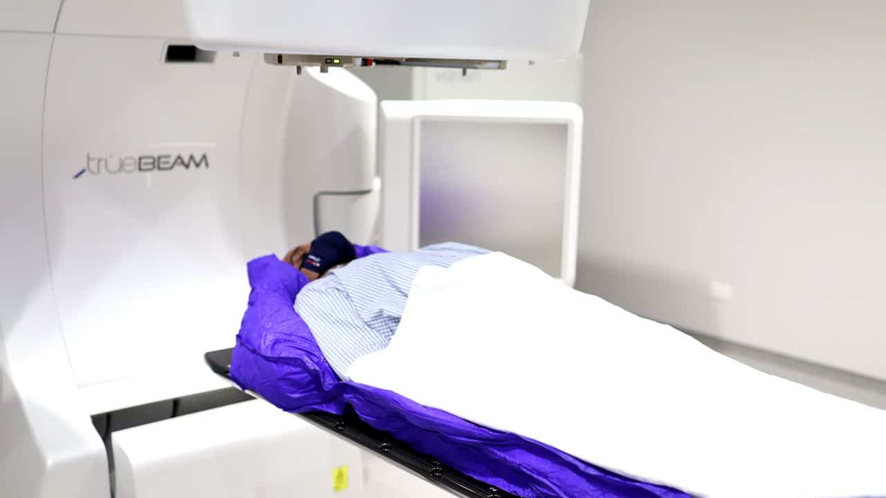 how-radiotherapy-works-raffles-radiotherapy-centre-singapore