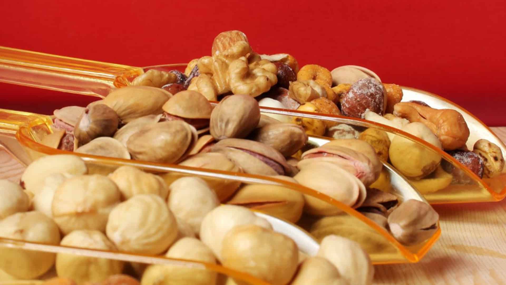 hard foods such as pistachio nuts and melon seeds